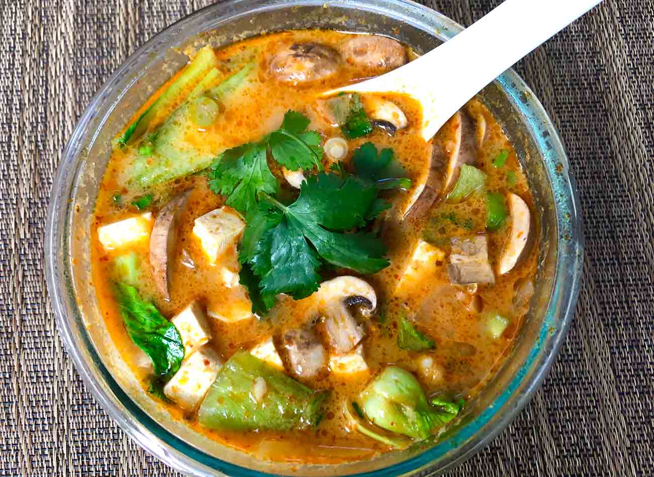 Ramen with Vegetables & Tofu Hot Soup - SansMoo™